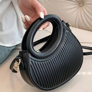 Elegant Chic Black Embossed Striped Crossbody Handbag